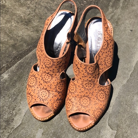 Botkier Sandals - Picture 1 of 3